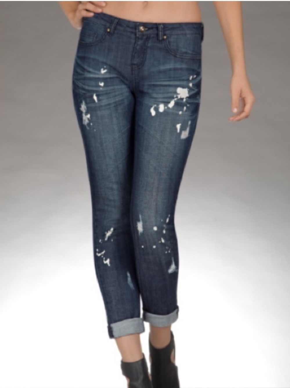 Boston Proper Bleached Sexy
Boyfriend Jeans NWT Size 6/28
